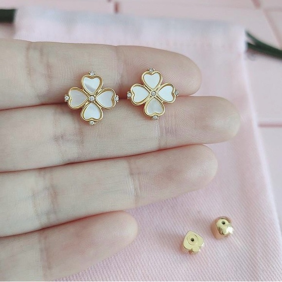 NWT Kate Spade Legacy Logo Stud Earrings in Gold-plated Sterling Silver Dust Bag - Picture 7 of 9